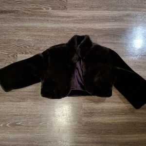 Faux fur cropped coat